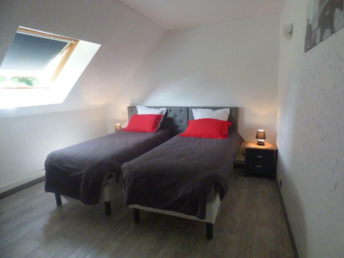 Hotel La Bicoque En Puisaye Saint-Amand-en-Puisaye Zewnętrze zdjęcie
