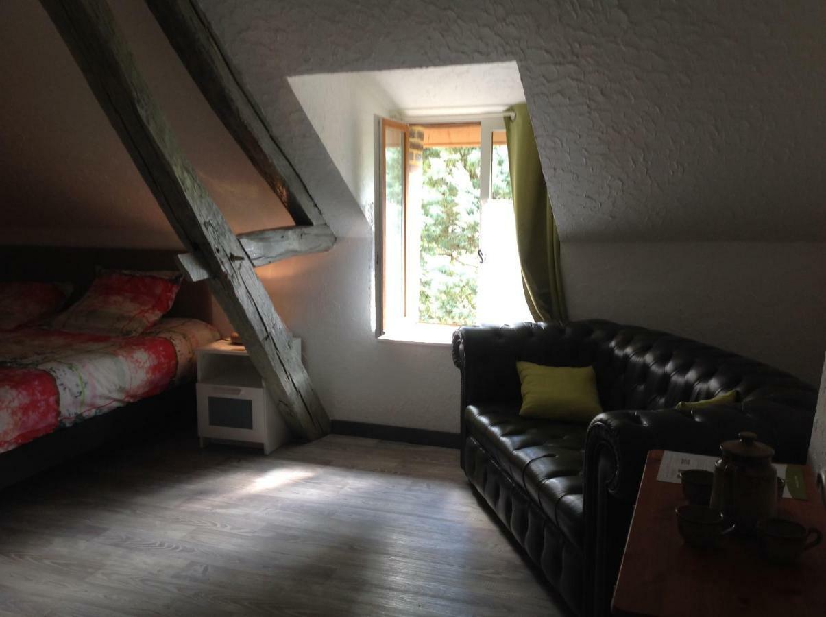 Hotel La Bicoque En Puisaye Saint-Amand-en-Puisaye Zewnętrze zdjęcie